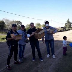 Delegados y afiliados del SSIP repartieron alimentos en una iniciativa solidaria