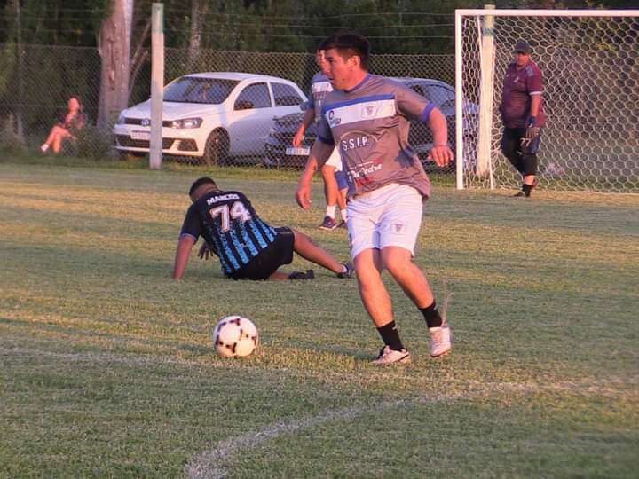 SSIP Presente en el 11° Torneo Interno de Fútbol 8 de SPIQPyA (4)