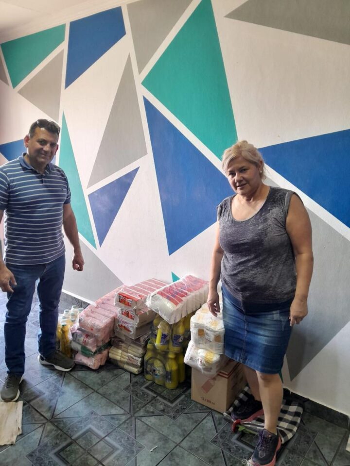 El S.S.I.P. entrega alimentos a merenderos de la comunidad