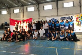 Encuentro de la Escuela de Vóley del SSIP junto a Defensores del Sur y Sansinena